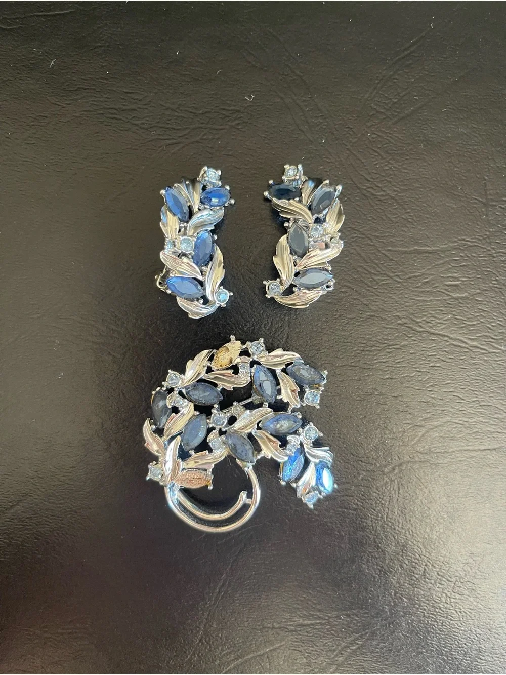 Vintage Sarah COV Silver-Tone Blue rhinestone Leaf Brooch and Clip-On Earrings